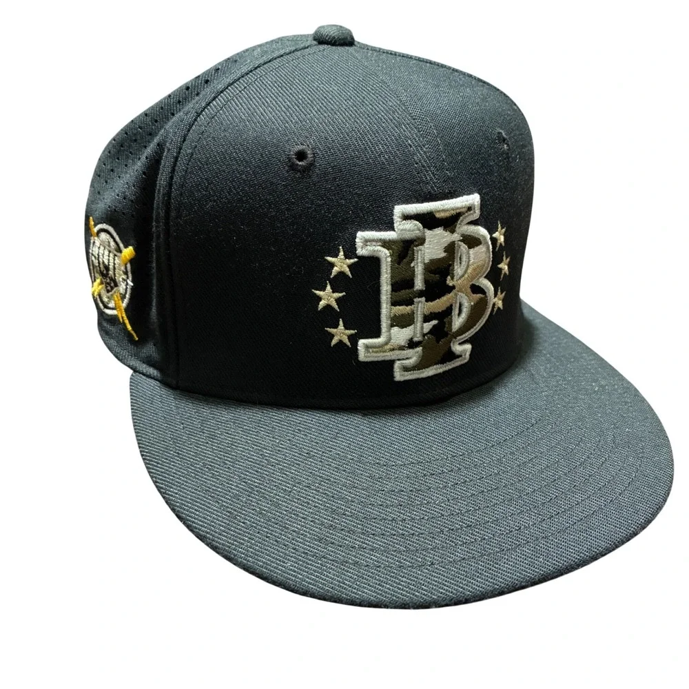 Indiana Bulls Baseball Fitted Black White Hat/Cap Mens By Nike True Camo S/M IB